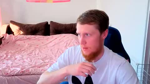 crystall_kira online show from June 2026 12:33:02 PM