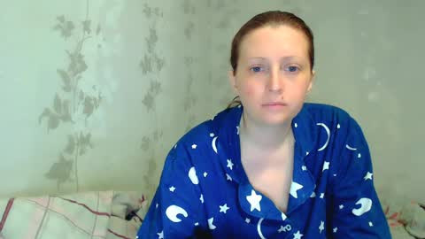 Snapshot of crystallangel chatting on April 2026 04:26:01 PM CrystallAngel online show from April 2026 04:26:01 PM