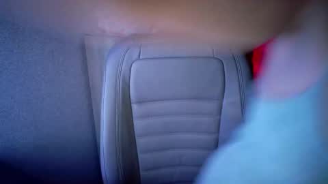 Snapshot of crystallkris chatting on December 2024 04:12:02 AM Kristina online show from December 2024 04:12:02 AM