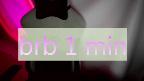 Snapshot of crystallkris chatting on January 2025 11:24:02 PM Kristina online show from January 2025 11:24:02 PM