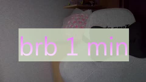 Snapshot of crystallkris chatting on January 2025 01:02:01 AM Kristina online show from January 2025 01:02:01 AM