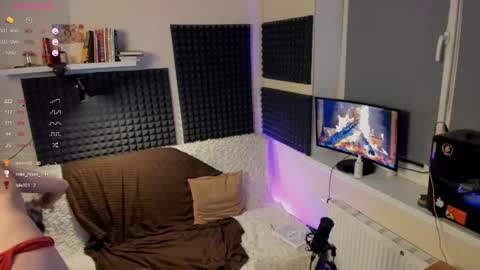 Crys online show from December 2024 12:27:01 AM