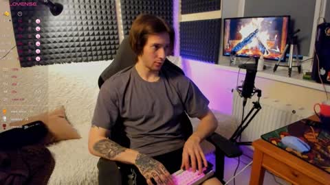 Crys online show from December 2024 08:15:01 PM