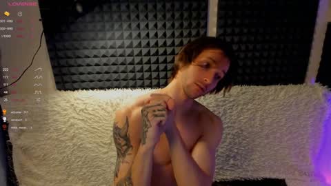 Crys online show from December 2024 12:45:02 AM