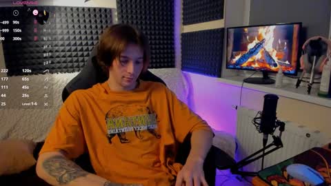 Crys online show from December 2024 07:07:01 PM