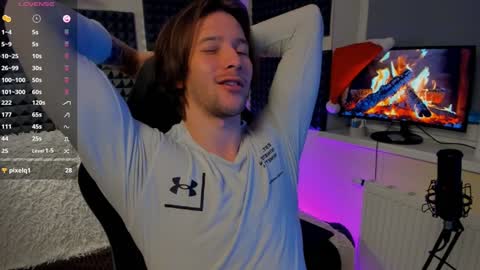 Crys online show from December 2024 09:04:02 PM