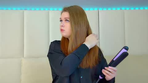 Crystal online show from March 2025 06:16:02 AM