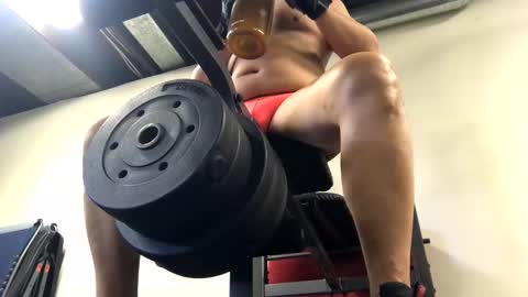 cubinheat online show from April 2026 04:33:02 PM