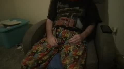 Snapshot of cuddlefuckxxx chatting on April 2026 09:58:02 AM CuddleFuckXXX online show from April 2026 09:58:02 AM