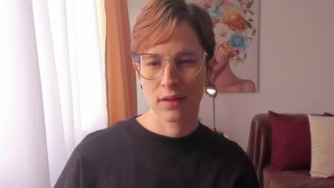 Leonela online show from March 2025 07:50:02 PM