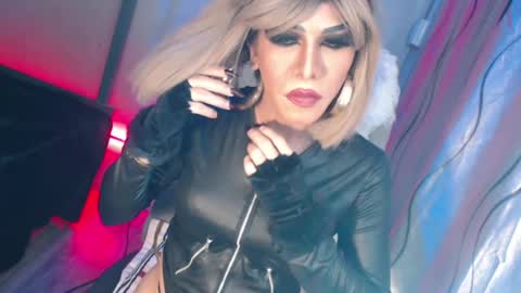 CUMMELA SLUTI online show from August 2026 07:29:01 AM