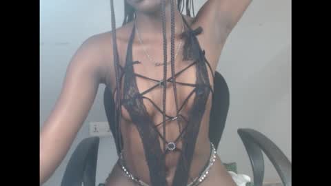 sophie online show from September 2025 07:43:01 AM