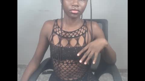 sophie online show from October 2025 06:45:01 AM