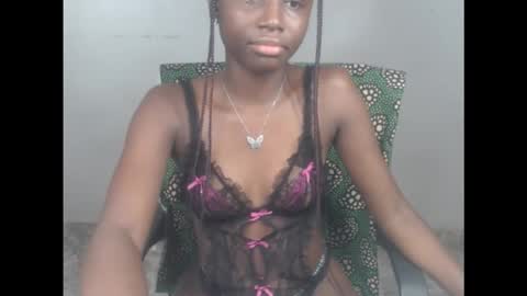 sophie online show from October 2025 07:28:02 AM