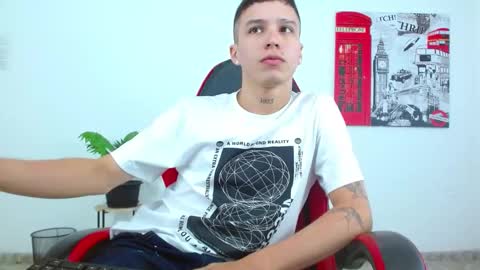 cumandres online show from November 2025 02:28:02 PM