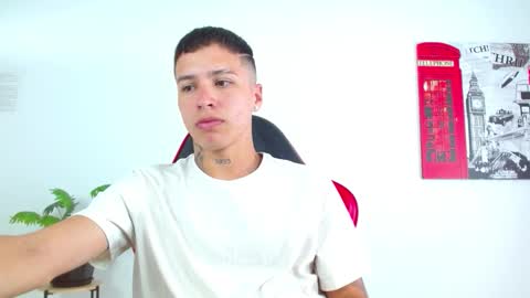 cumandres online show from March 2026 02:45:01 PM