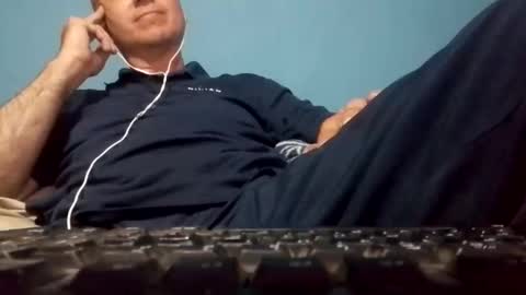 Snapshot of cumbian_chero chatting on May 2026 11:32:01 PM cumbian_chero online show from May 2026 11:32:01 PM