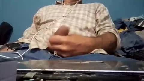 Snapshot of cumbian_chero chatting on May 2026 09:53:01 PM cumbian_chero online show from May 2026 09:53:01 PM