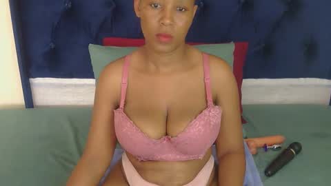 cumcandyqueen online show from February 2026 07:41:02 AM