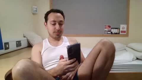 Snapshot of cumfort1919 chatting on January 2025 09:39:02 AM Cumforth online show from January 2025 09:39:02 AM