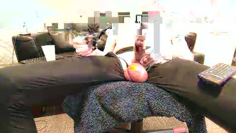 Snapshot of cummichael87 chatting on November 2025 04:49:01 PM MichellCock online show from November 2025 04:49:01 PM