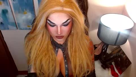 Cattaleya online show from October 2025 11:08:02 AM