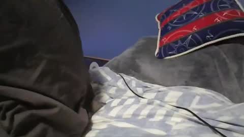 Snapshot of cumonmeplease6 chatting on October 2025 04:22:01 AM cumonmeplease6 online show from October 2025 04:22:01 AM