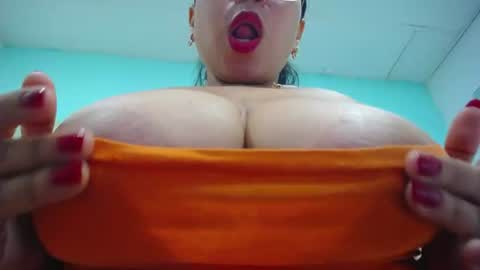 Snapshot of cumontitsxxx chatting on July 2026 06:10:01 PM Cumontitsxxx online show from July 2026 06:10:01 PM