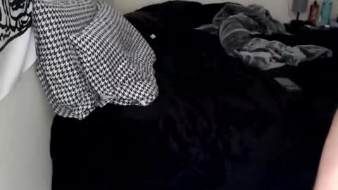 charlie online show from February 2026 10:14:02 AM