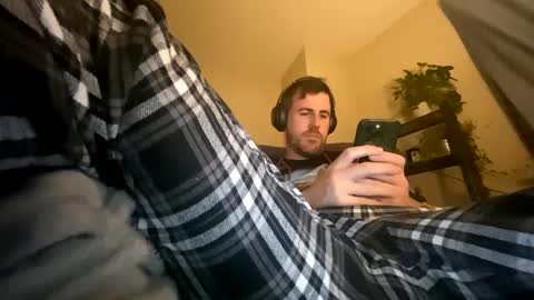 Snapshot of cumxdaddy chatting on February 2025 10:58:01 PM cumxdaddy online show from February 2025 10:58:01 PM