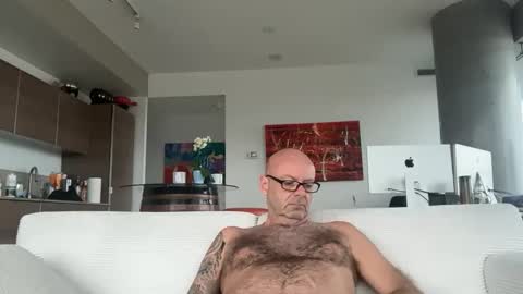 Snapshot of cunnalingus4569 chatting on April 2026 06:47:02 PM Love to please a woman for hours - Please PM online show from April 2026 06:47:02 PM