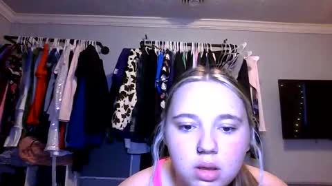 cuntycassie online show from May 2026 10:27:02 PM