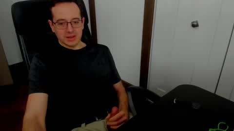 Snapshot of curious_10 chatting on February 2025 02:46:02 PM curious_10 online show from February 2025 02:46:02 PM