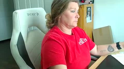 curious couple online show from February 2025 05:19:02 PM