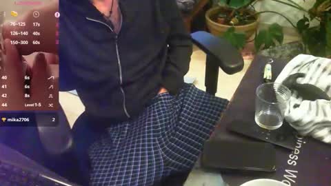 curiousgenie online show from November 2025 09:40:01 PM