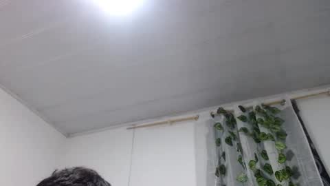 Pablo and emma online show from December 2025 10:34:02 AM