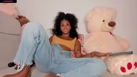 Snapshot of curly_sweett chatting on July 2026 10:31:02 PM Curly - OF- CURLY SWEETT online show from July 2026 10:31:02 PM