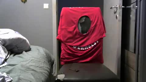 curlyfurly online show from December 2025 05:31:02 PM