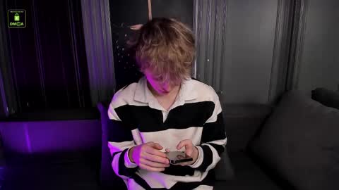 KEVIN online show from April 2026 08:15:02 PM