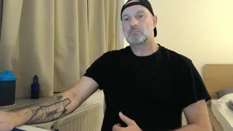 Curman85 online show from October 2025 10:09:01 PM