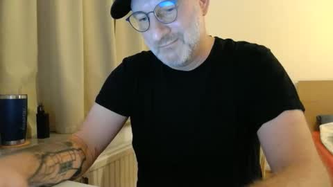 Curman85 online show from February 2026 11:32:01 PM