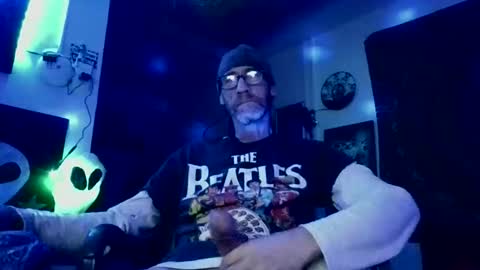 Snapshot of curtisbaldwin805 chatting on December 2025 02:11:01 PM Curtisdow420 online show from December 2025 02:11:01 PM