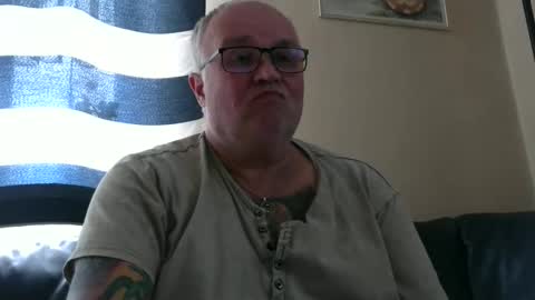 Snapshot of curtus14 chatting on October 2025 11:39:02 AM curtus14 online show from October 2025 11:39:02 AM