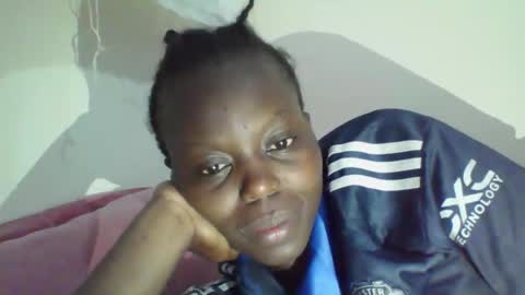 curved_nyash online show from October 2025 03:00:02 PM