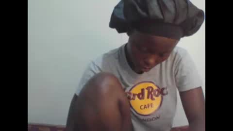 curved_nyash online show from October 2025 06:41:02 PM