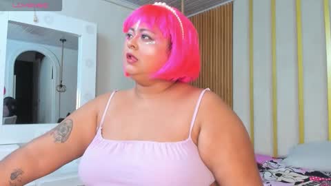 Snapshot of curvy_beauty_ chatting on October 2025 11:07:01 AM Hanna online show from October 2025 11:07:01 AM