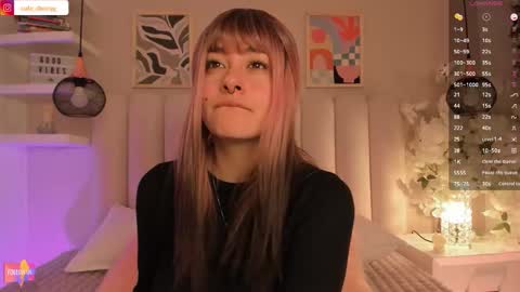 Amber  online show from December 2025 08:48:02 PM