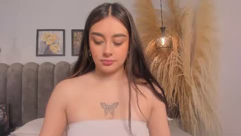 Snapshot of cute__cherry_ chatting on June 2026 07:23:01 PM Amber online show from June 2026 07:23:01 PM