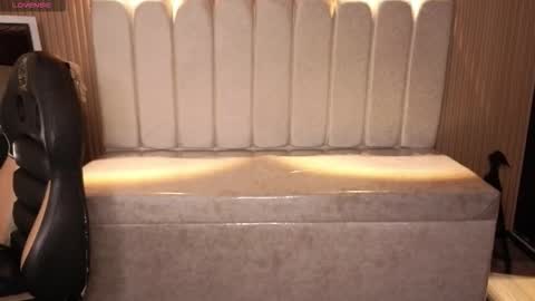 cute_angel_1 online show from November 2025 12:05:02 PM