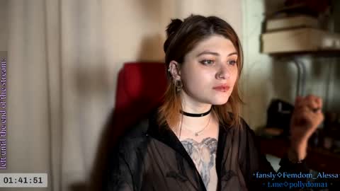 Snapshot of cute_baby_drug chatting on May 2026 11:10:02 PM Polly my Name. . online show from May 2026 11:10:02 PM